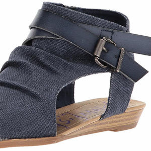 Blowfish Women's Balla Wedge Sandal, Navy, Size 8